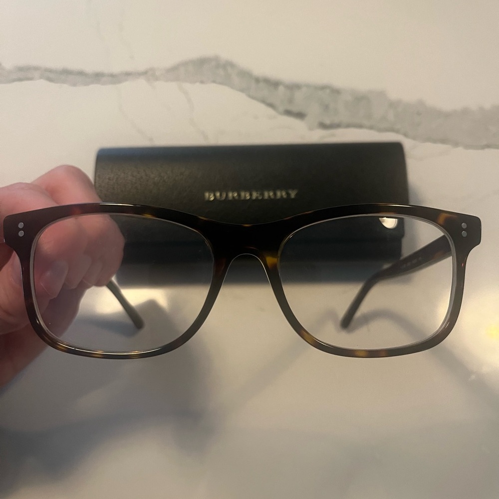 Women’s Burberry tortoiseshell rectangular eyeglasses